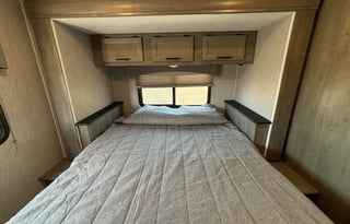 2021 Coachmen RV Freelander 26DS Ford 450