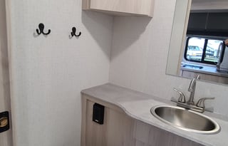 2022 Winnebago Hike LPa507