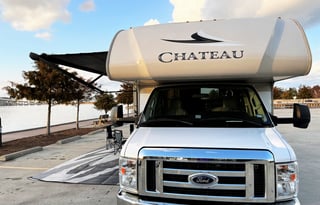 2019 Thor M. Coach Chateau 26B-Geaux Travel Y'all