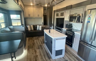 2022 Keystone RV Montana High Country 351BH