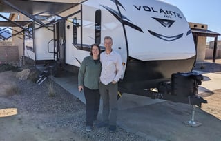 Bright & Modern Glamper Fully Stocked w/Free Wi-Fi