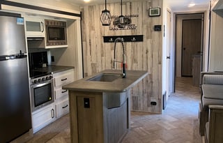 2021 Palomino Puma "Cozy Palomino"