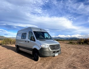 Mercedes Mercedes Sprinter 2500 Sprinter 2500 144 High Roof