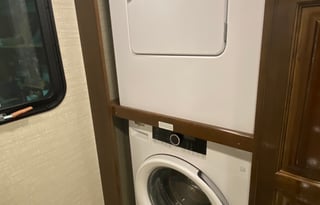 2020 Jayco Embark 39BH