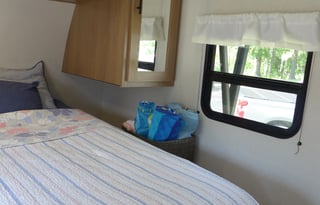 All-Inclusive Experience - 34' 2022 Avenger 27DBS