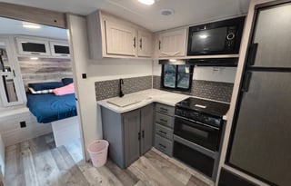 2022 Heartland Sundance Ultra Lite 278BH