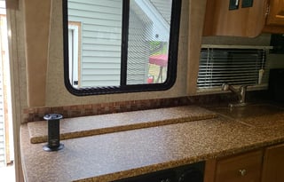 "TURN-KEY" PET-FRIENDLY & KID-APPROVED MOTORCOACH