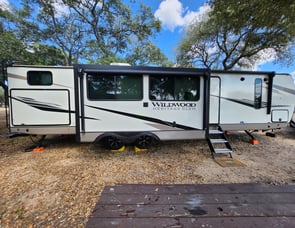 Forest River RV Wildwood Heritage Glen 310BHI