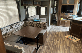 Keystone Hideout RMI1146