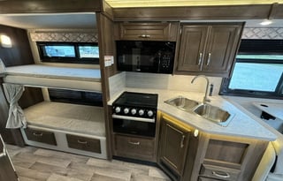 2022 Jayco Redhawk 31F