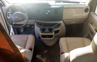 2015 Coachmen RV Leprechaun 220QB Ford 350