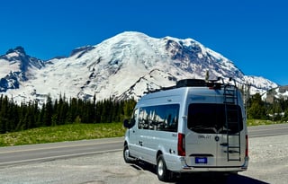 Vantonio Banderas - Winnebago Boldt 70BL