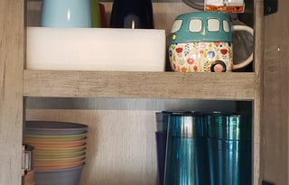 Bunkhouse & Lounge, Fully-Loaded & Turn-key Ready!