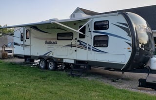 2013 Keystone Outback Quad Bunk