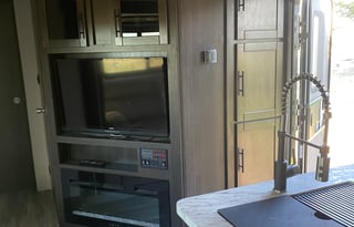 2021 CrossRoads RV Cruiser Aire CR33BHB