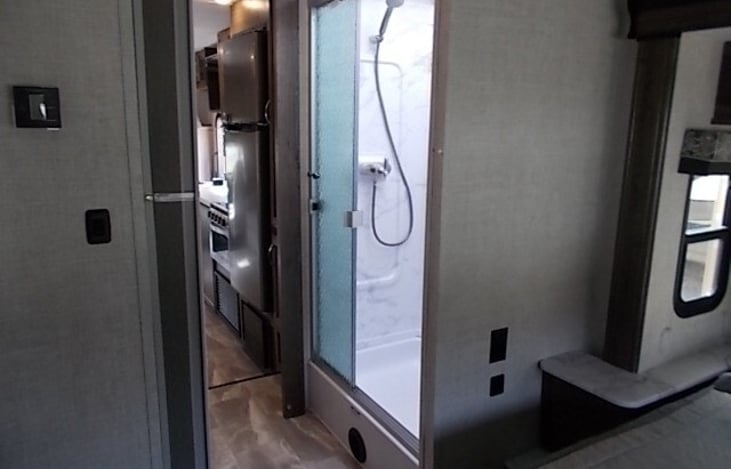 Roomy shower area