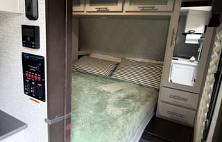 2021 Keystone Bullet Quad Bunks
