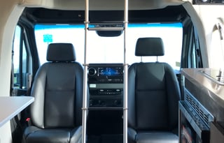 GLAMPING AT ITS FINEST /Mercedes Chassis/ Tiffen