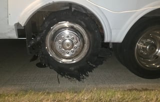 Big Booty Betty - Washer/Dryer - VERY HOT SHOWERS!