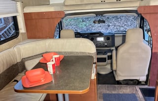 2015 Winnebago Minnie Winnie 22R