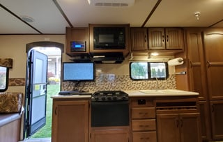 2015 Jayco Jayco Jay Feather Ultra Lite -A Feather in the heart of Lehigh Valley