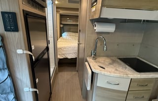 2021 Thor Tiburon 24RW - The Tiburon Oasis