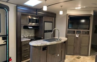 2017 CrossRoads RV Sunset Trail Super Lite SS331BH