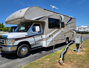 Thor Motor Coach Four Winds 26A