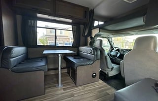 2019 Thor Majestic (Arvie) - New owner  Special