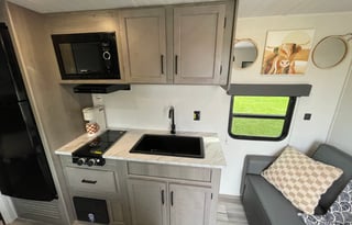 Delivery! New 2024 Bunkhouse! Sleeps 8+