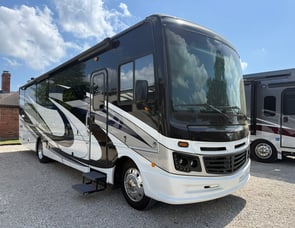 Fleetwood RV Bounder 35K