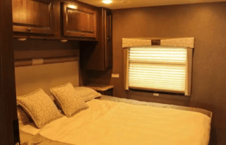 Enjoy Outdoors w/Family & Friends in Luxury!