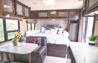 2018 Dutchmen Kodiak Cub 4 Season! ONE-WAY rental