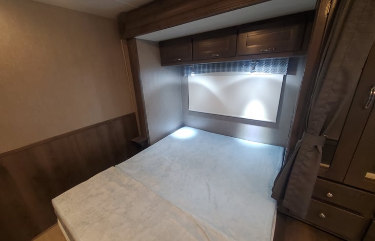 Master bed sleeps 2 (with privacy curtain)