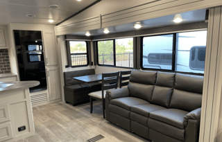 Spacious Keystone 5th Wheel