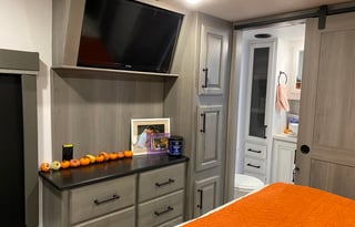 2022 Keystone RV Montana 3761FL