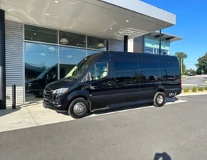 Midwest Automotive Designs Daycruiser Floorplan 1