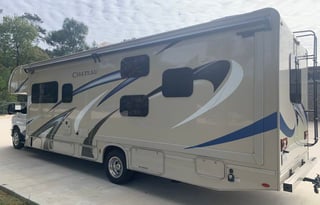 Unlimited Miles - Bunk Beds - 5 TVS - Sleeps 10-12