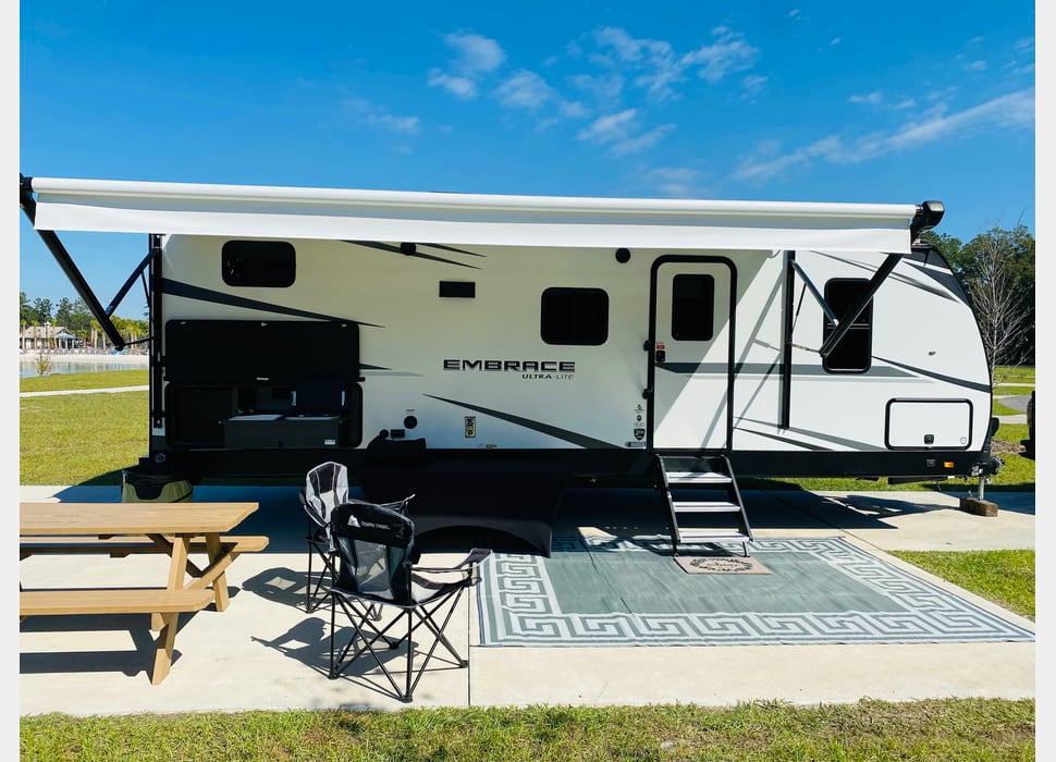 Travel Trailer rentals in Hortense