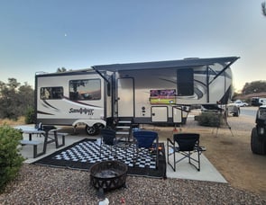 Forest River RV Sandpiper HT 2950TRIK