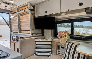 2022 Winnebago Solis Pocket 36A #2