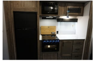 Newer 2021 Family Fun Toy Hauler