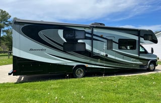 Great family escape w/ bunkhouse.