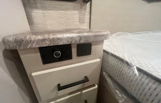 2022 Thor Motor Coach ACE 32.3