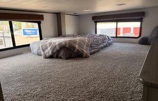 Luxury Family Fifth Wheel - 2025 Keystone Sprinter