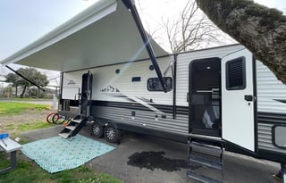 2024 Jayco  33ft Bunk house  (Delta Diamond)