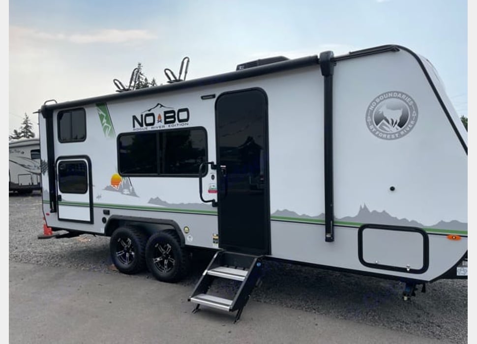 Fifth Wheel rentals in Albany
