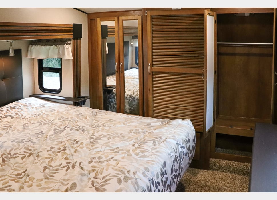 Fifth Wheel rentals in New Berlin