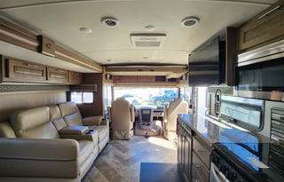 2020 Forest River RV Georgetown -2 full bathrooms!