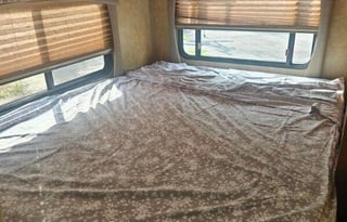 Easy Handling, Epic Adventures! 21 FT Motorhome